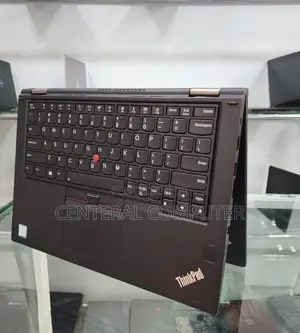 New Laptop Lenovo ThinkPad Yoga 370 8GB Intel Core I7 SSD 512GB