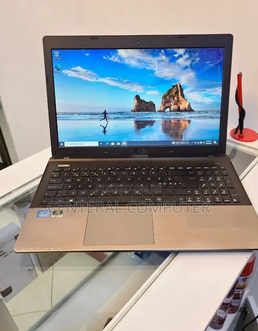 New Laptop Asus 1015E 4GB Intel Core I5 HDD 500GB