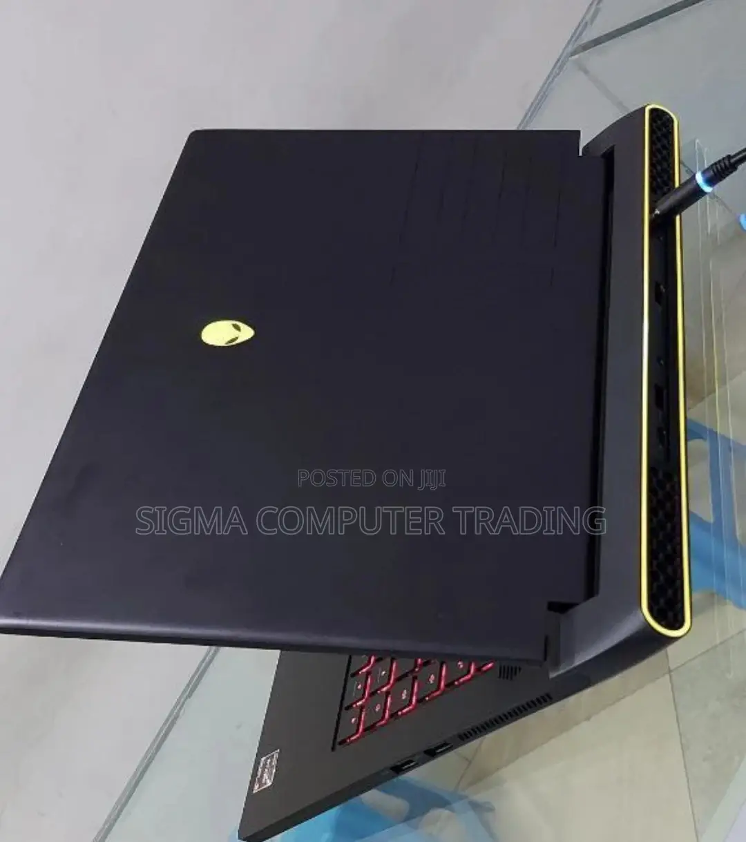 New Laptop Alienware M17x R2 16GB AMD Ryzen 9 SSD 1T