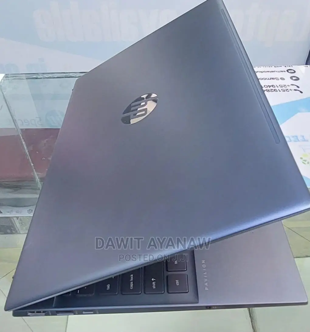 New Laptop HP Pavilion 15 8GB Intel Core I7 SSD 512GB