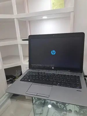 New Laptop HP 8GB HDD 500GB