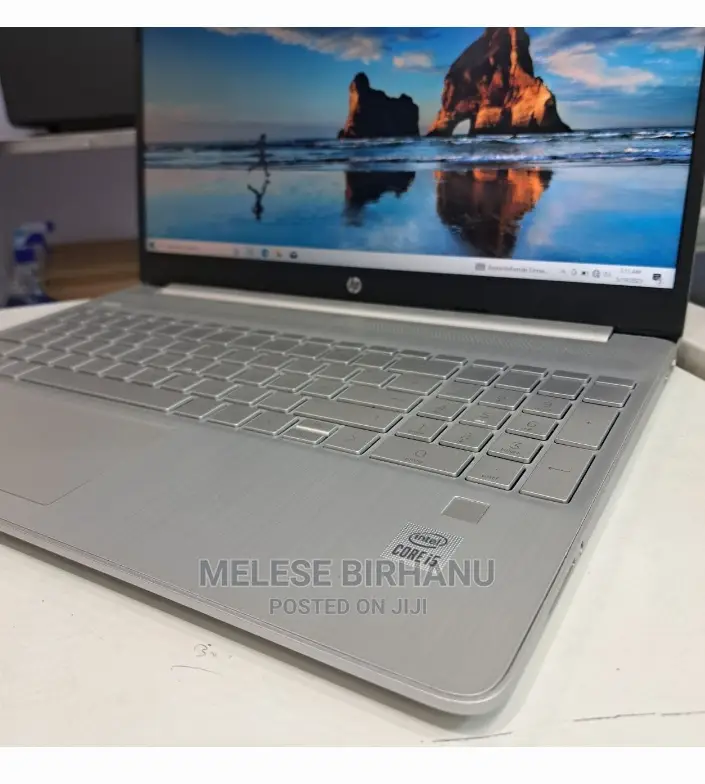 New Laptop HP Stream Notebook 8GB Intel Core i5 SSD 256GB