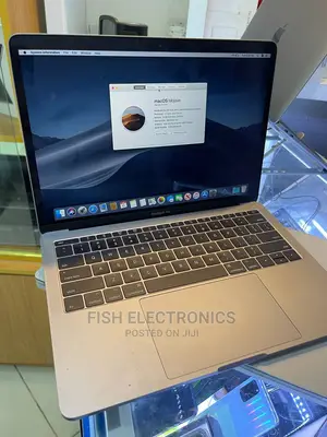 Photo - Laptop Apple MacBook Pro 2017 8GB Intel Core I5 SSD 128GB