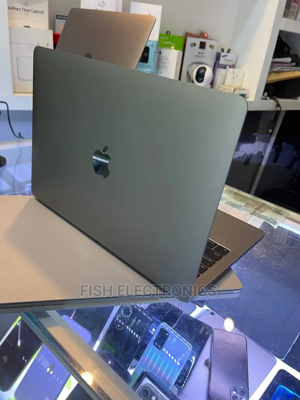 Laptop Apple MacBook Pro 2017 8GB Intel Core I5 SSD 128GB