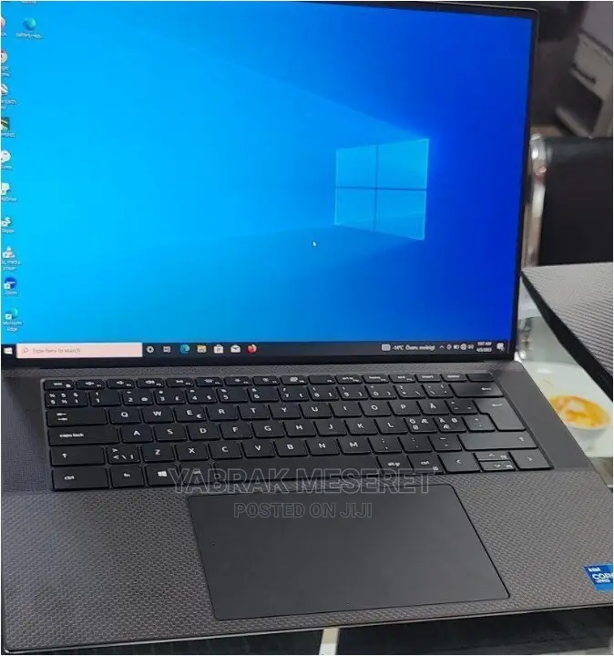 New Laptop Dell 16GB Intel Core I5 SSD 512GB