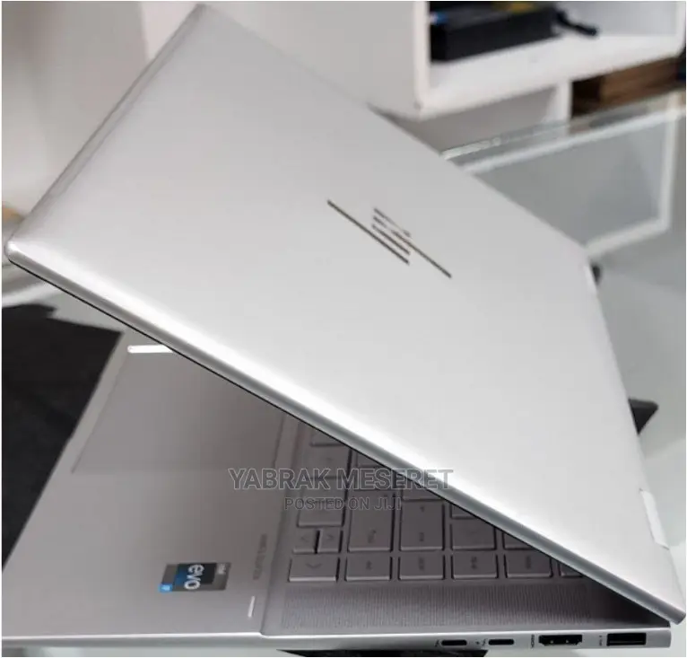 New Laptop HP Envy X360 16GB Intel Core I7 SSD 1T