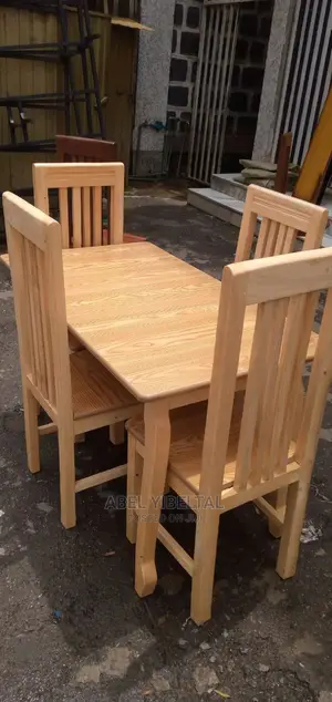 ፅድት ያለ ባለ 4 የመልክ ወንበር ጠረጴዛ እንሆ ይዘን ቀርበናል !