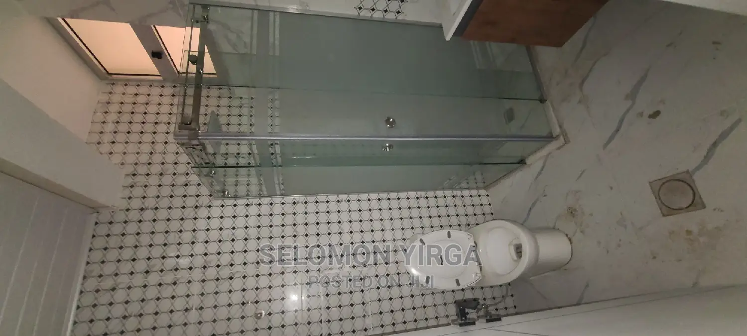 3bdrm Apartment in አድስ አበባ, Bole for rent