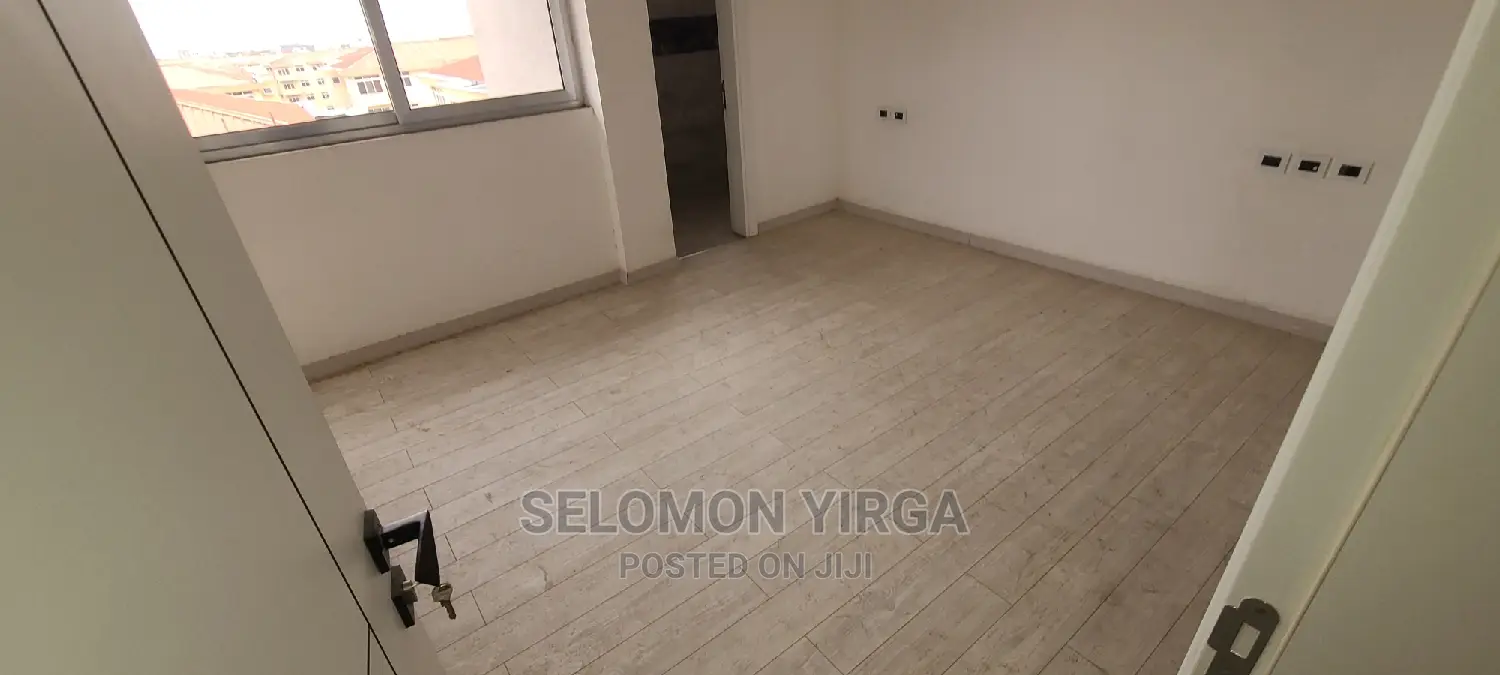 3bdrm Apartment in አድስ አበባ, Bole for rent