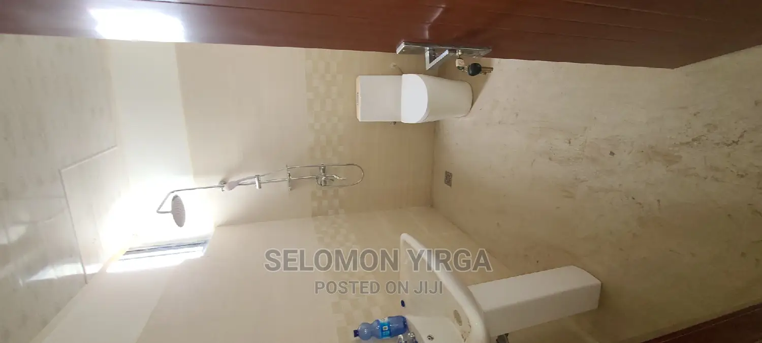 2bdrm Apartment in አድስ አበባ, Bole for sale