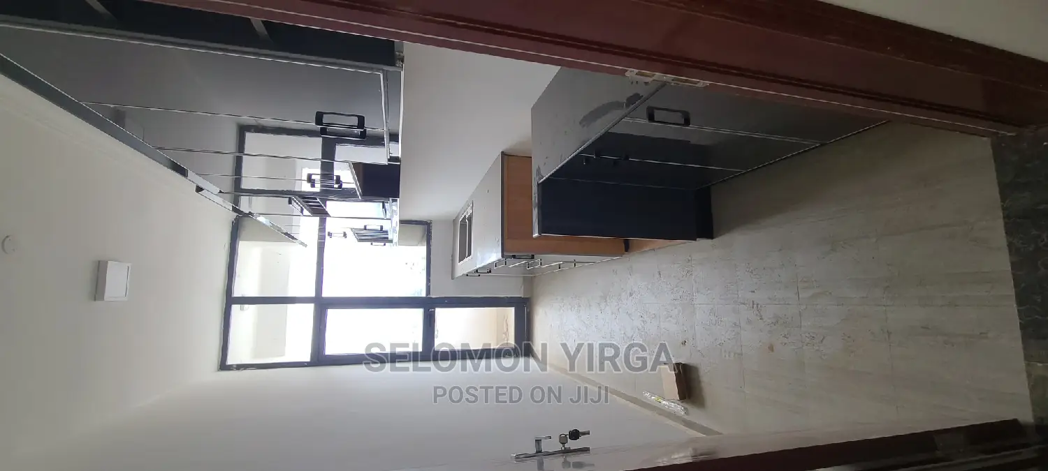 2bdrm Apartment in አድስ አበባ, Bole for sale