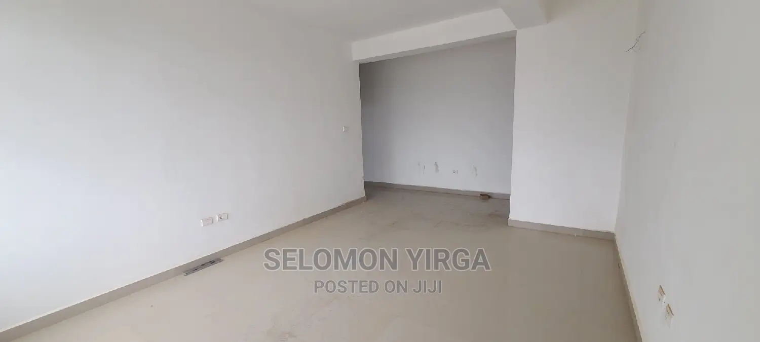 2bdrm Apartment in አድስ አበባ, Bole for sale