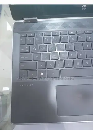 Laptop HP Pavilion X360 8GB Intel Core I5 SSD 256GB