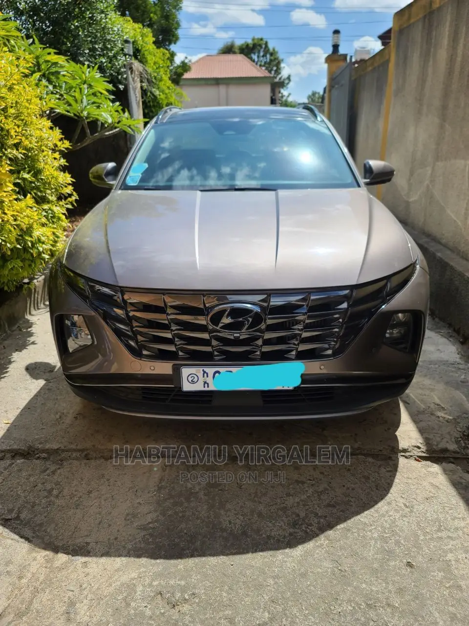 Hyundai Tucson 2023 Brown