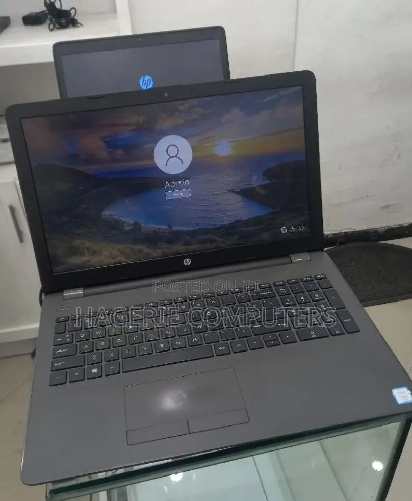 New Laptop HP Stream Notebook 8GB HDD 1T