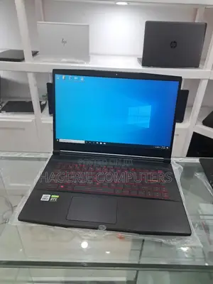 New Laptop MSI GF62 8RE 16GB Intel Core I7 SSD 512GB
