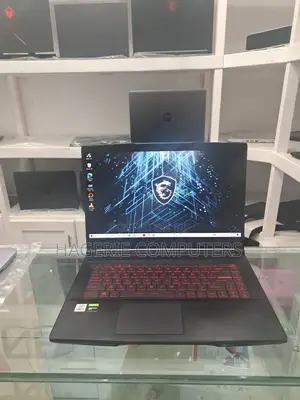 New Laptop MSI GF62 8RE 16GB Intel Core I7 SSD 512GB