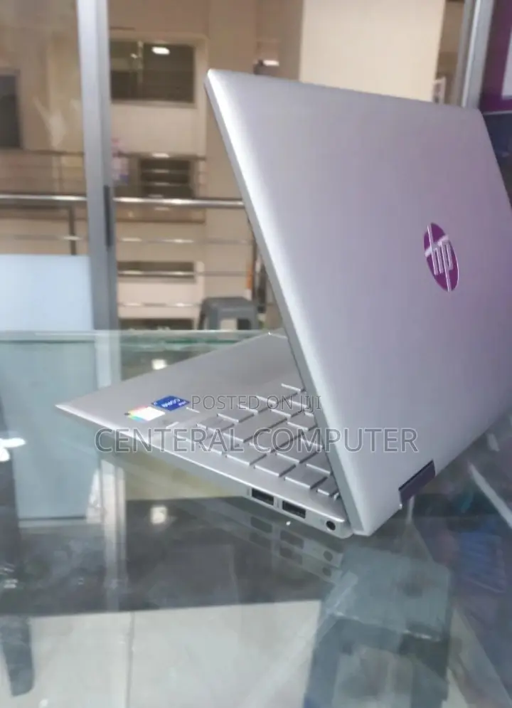 New Laptop HP Pavilion X360 11 16GB Intel Core I7 SSD 512GB