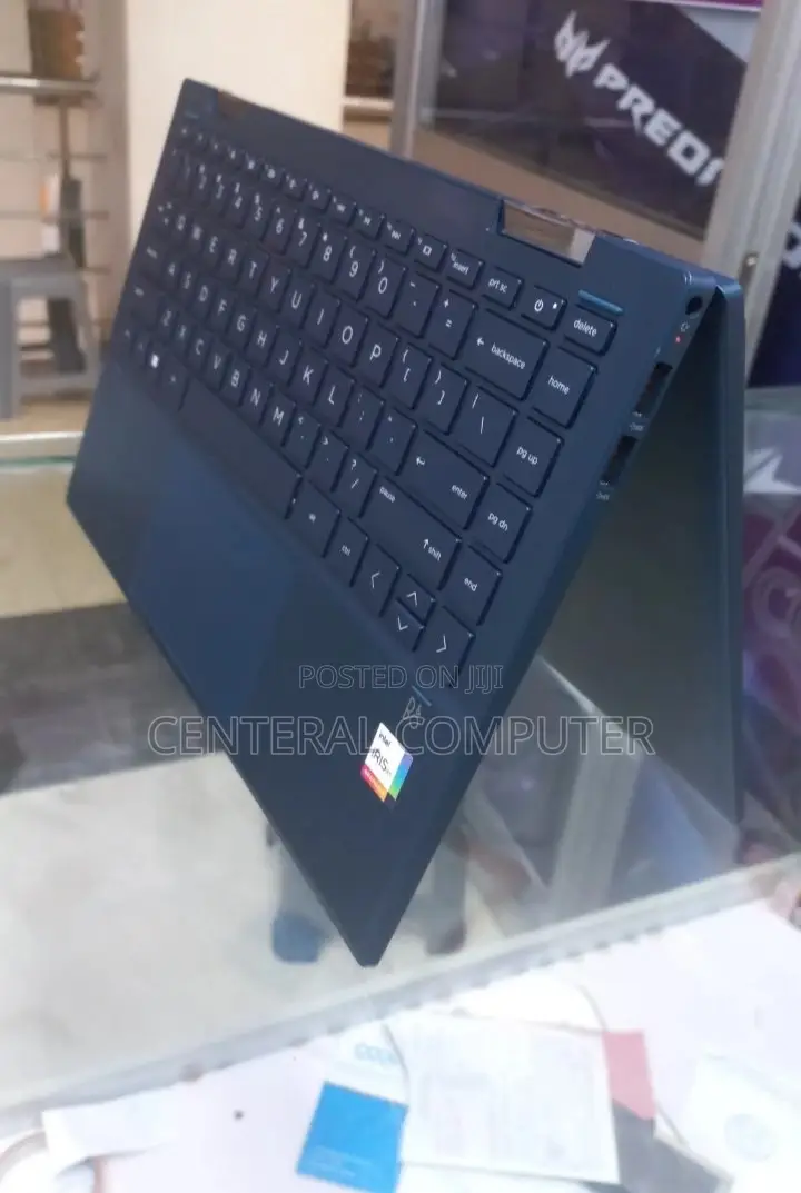 New Laptop HP Pavilion X360 11 16GB Intel Core I7 SSD 512GB