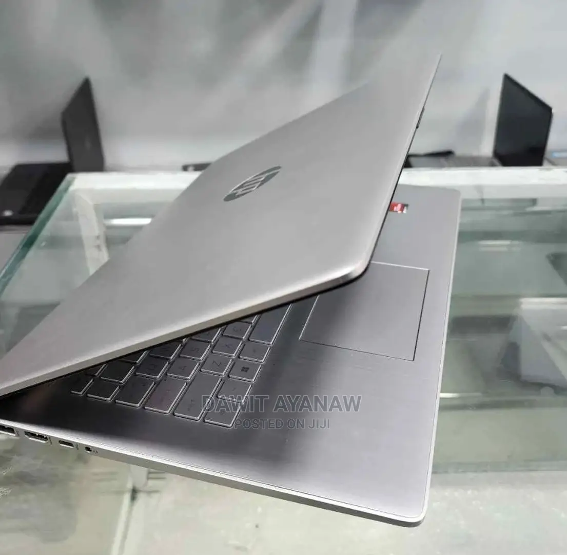 New Laptop HP Stream Notebook 8GB AMD Ryzen 5 SSD 512GB