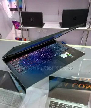 New Laptop HP Omen 15 32GB SSD 1T