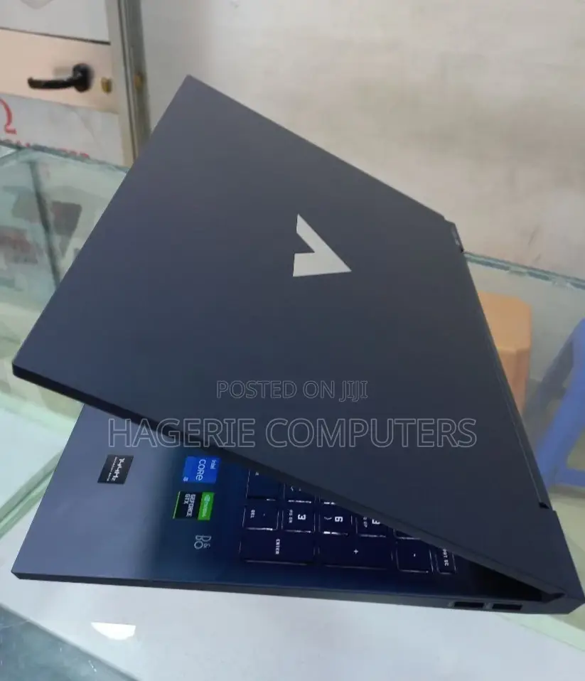 New Laptop HP Victus 16 16GB SSD 512GB