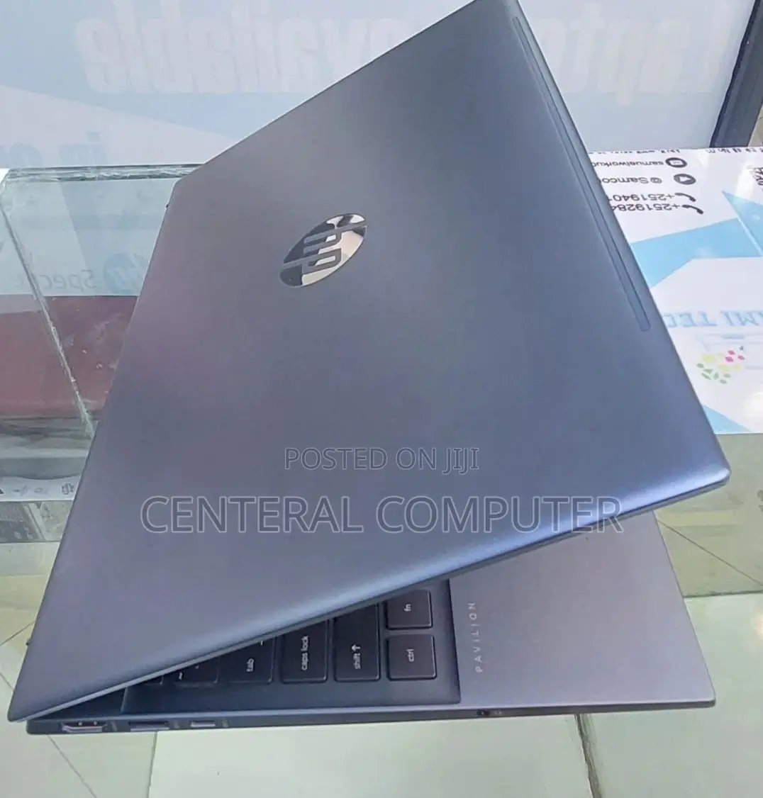 New Laptop HP Pavilion 14 8GB Intel Core I7 SSD 512GB
