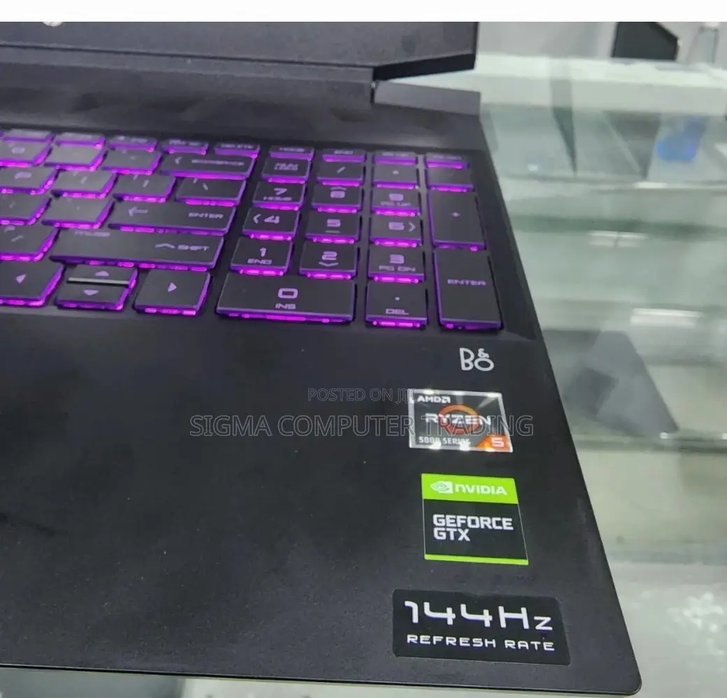 New Laptop HP Pavilion 15 8GB AMD Ryzen 5 SSD 512GB