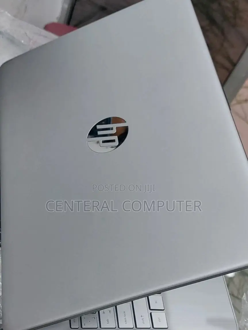 New Laptop HP 8GB Intel Core I7 SSD 512GB