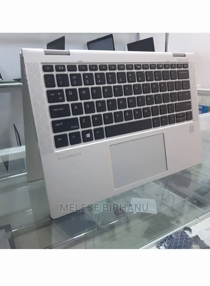 New Laptop HP EliteBook 1030 8GB Intel Core i5 SSD 512GB