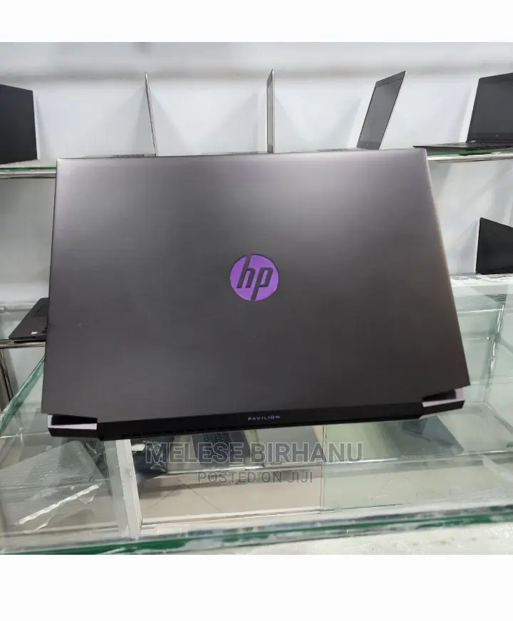 New Laptop HP Pavilion Gaming 15 2019 8GB AMD Ryzen 5 SSD 512GB