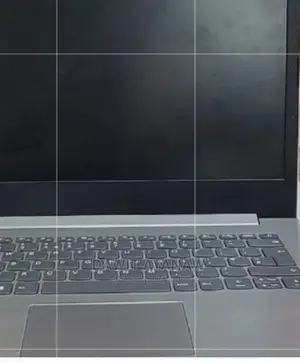 New Laptop Lenovo IdeaPad Z710 4GB Intel Core 2 Duo SSD 128GB