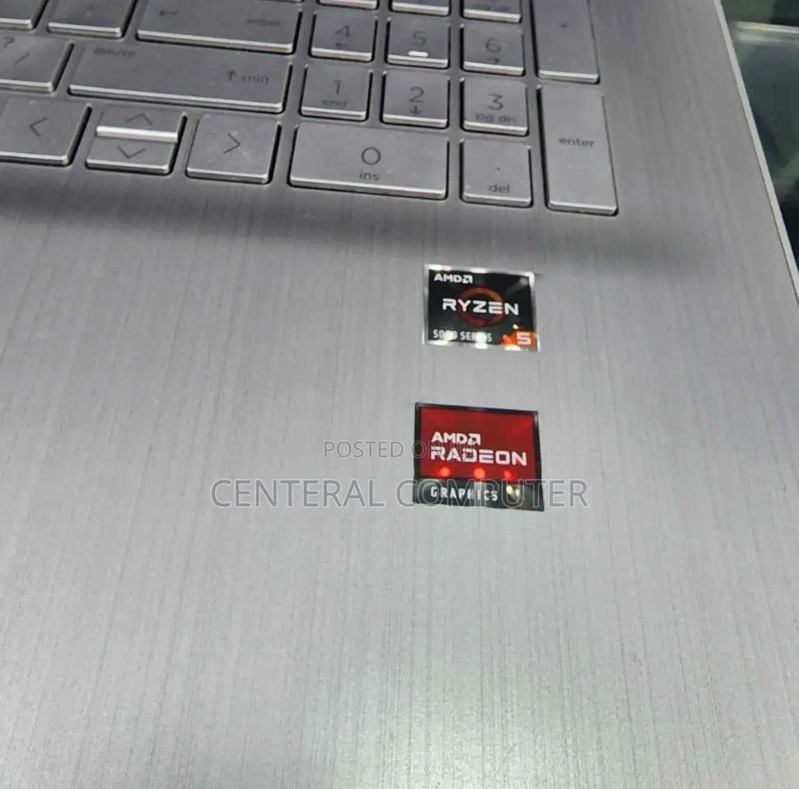 New Laptop HP 8GB AMD Ryzen 5 SSD 512GB