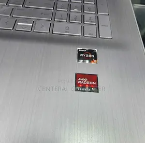 New Laptop HP 8GB AMD Ryzen 5 SSD 512GB