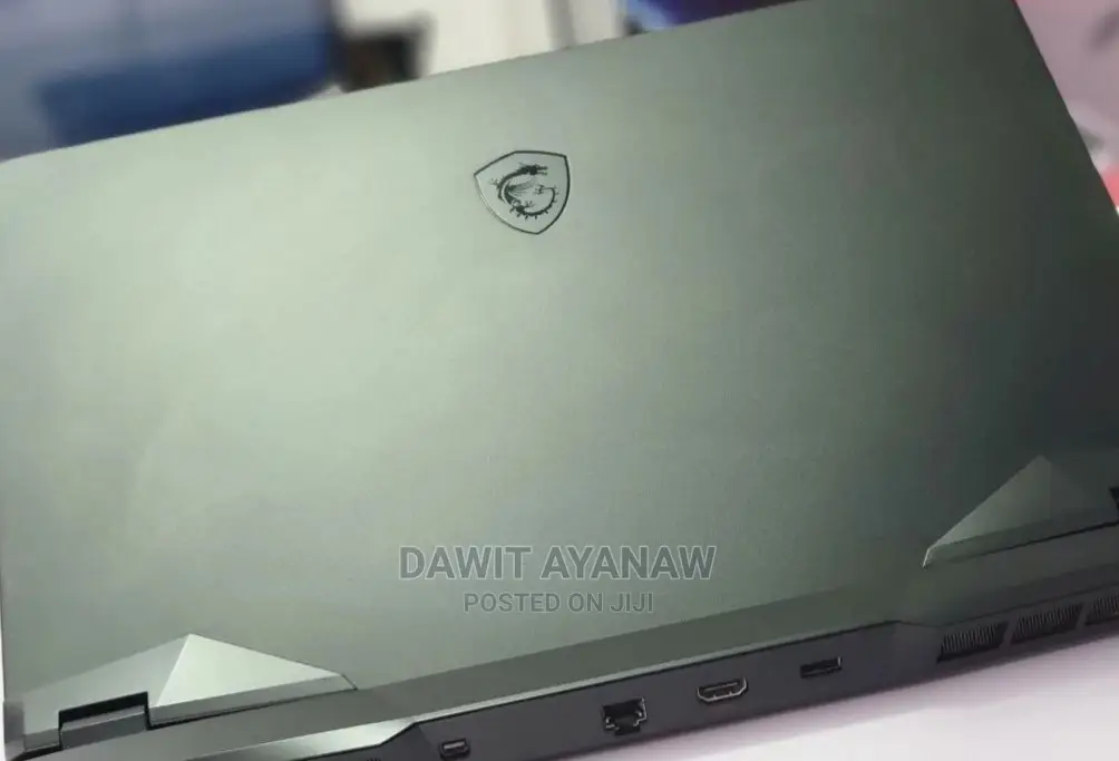 New Laptop MSI Katana GF66 8GB Intel Core I7 SSD 1T
