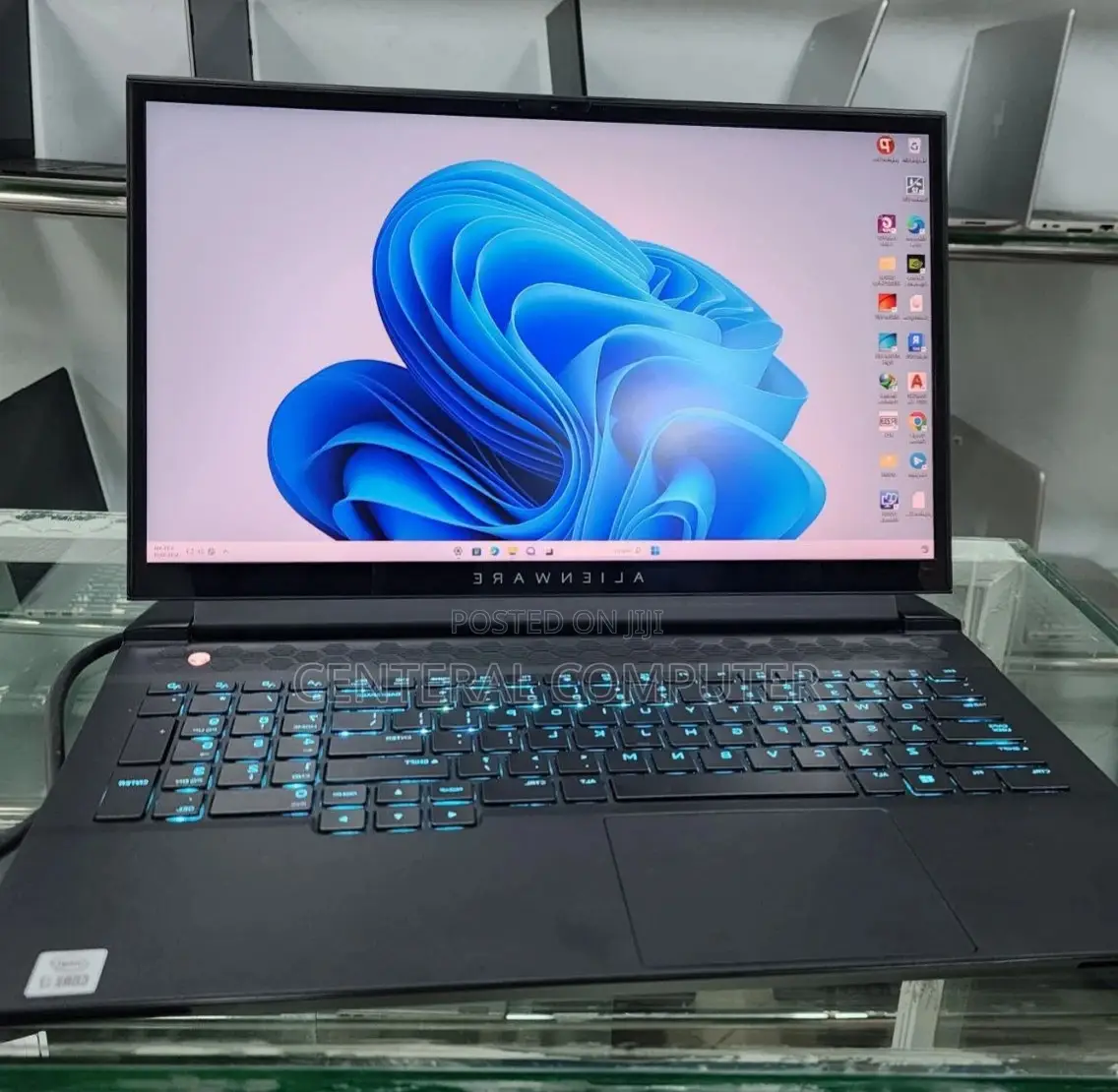 New Laptop Alienware M17x R2 32GB Intel Core I7 SSD 1T