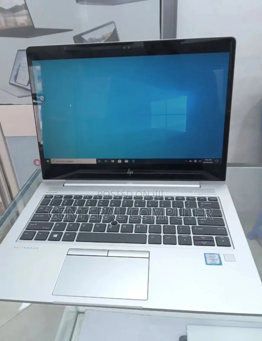 New Laptop HP EliteBook 830 16GB Intel Core I5 SSD 512GB