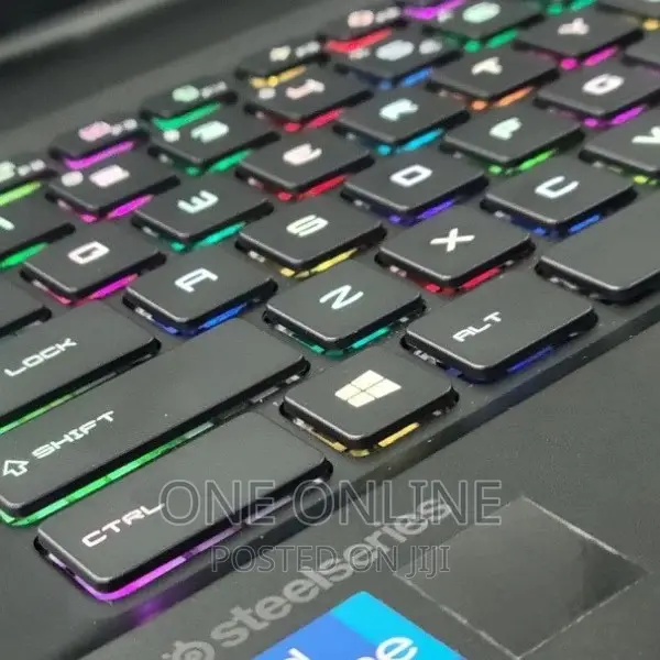 New Laptop MSI GP75 Leopard 16GB Intel Core I7 SSD 1T