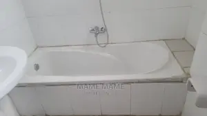 3bdrm Apartment in Addis Abeba, Bole for rent