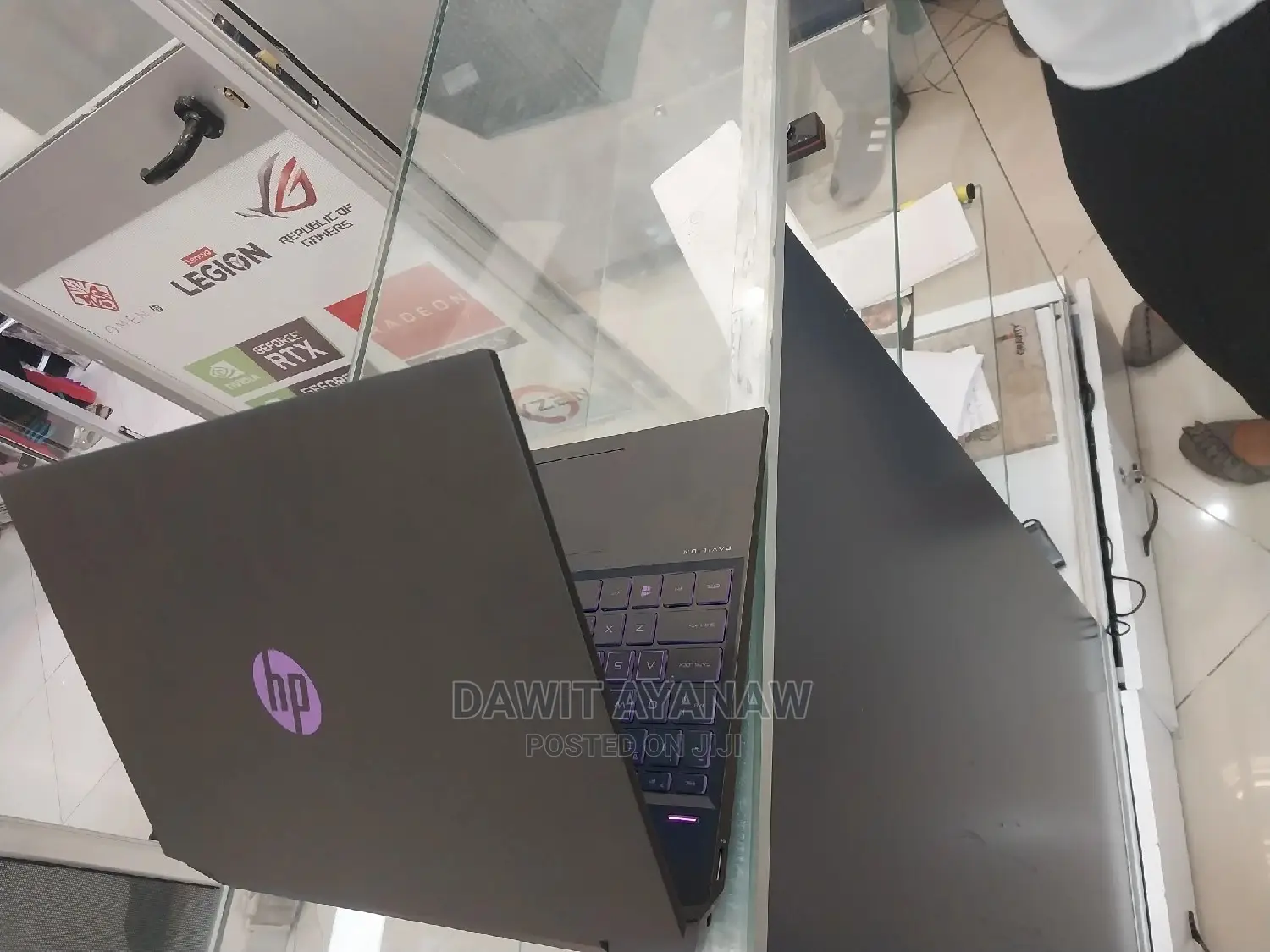 New Laptop HP Pavilion 15 8GB AMD Ryzen 5 SSD 512GB
