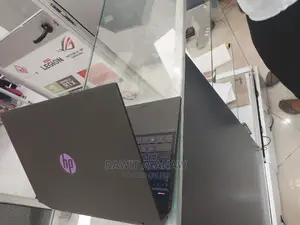 New Laptop HP Pavilion 15 8GB AMD Ryzen 5 SSD 512GB