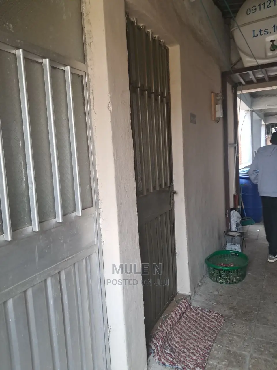 Furnished 2bdrm Condo in አባዶ ኮንደሚኒየም, Yeka for sale