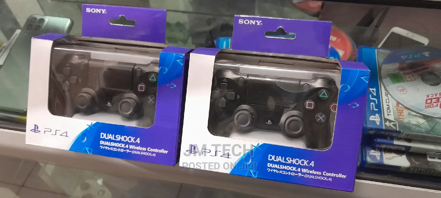 Playstation 4 And 3 Joystick