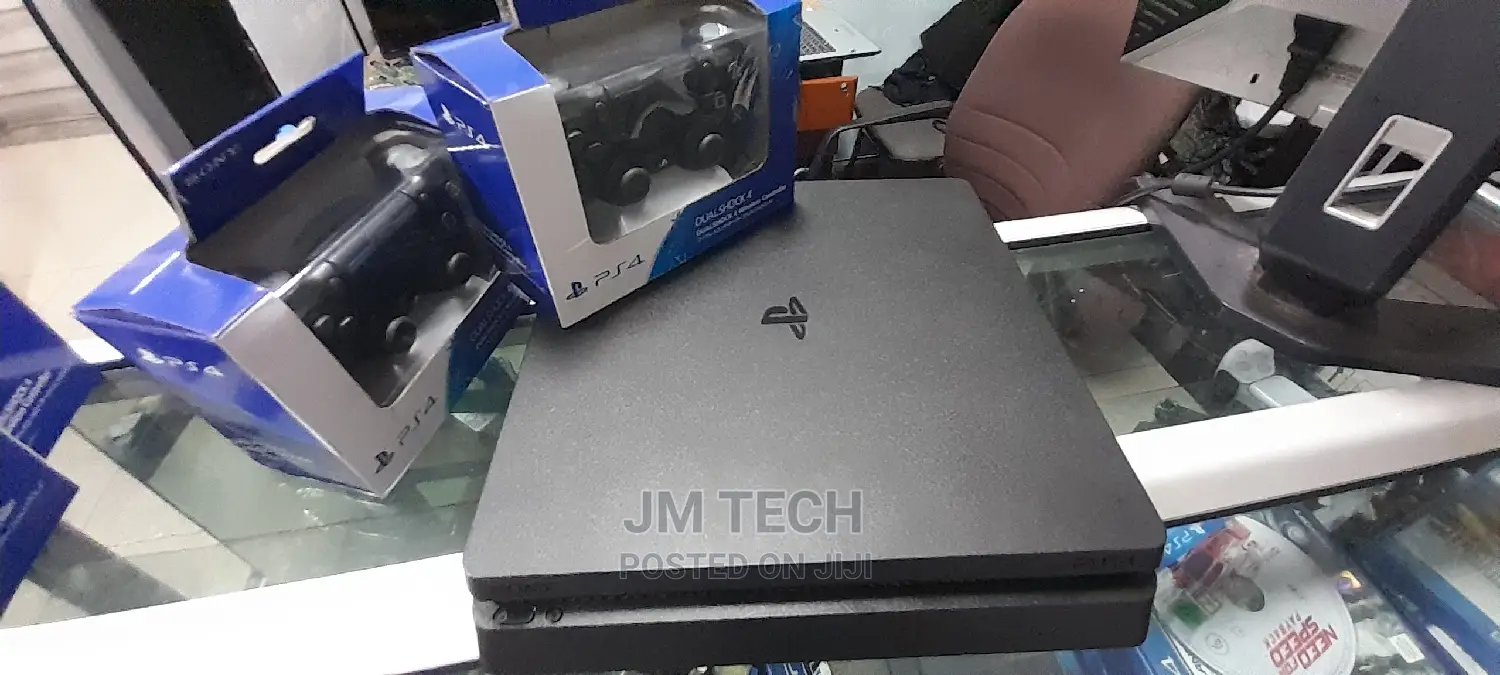 Playstation 4 Slim 1tb