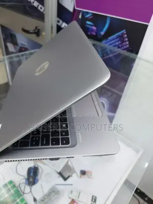 New Laptop HP 8GB Intel Core I5 SSD 512GB