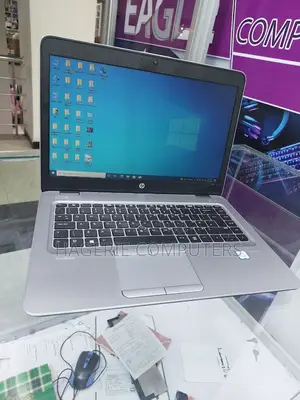 New Laptop HP 8GB Intel Core I5 SSD 512GB