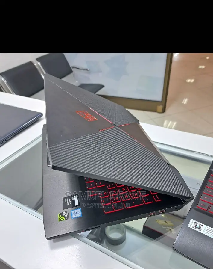 New Laptop HP Omen X 8GB Intel Core I5 HDD+SSD 1T