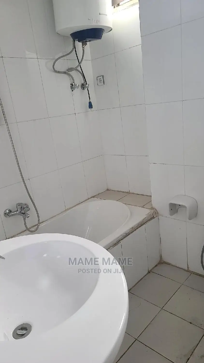 3bdrm Apartment in Addis Abeba, Bole for rent