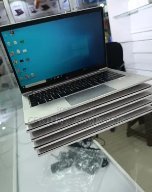 New Laptop HP EliteBook 830 16GB Intel Core I7 SSD 512GB