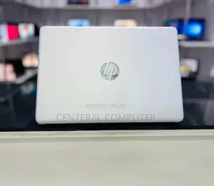 New Laptop HP Stream Notebook 8GB Intel Core I5 HDD 1T